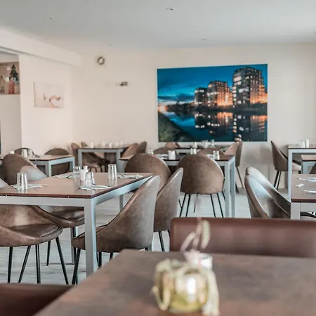 Brit Confort Saint-lô 3* Saint-Lô