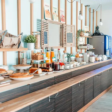 Brit Confort Saint-lô Hotel Saint-Lô