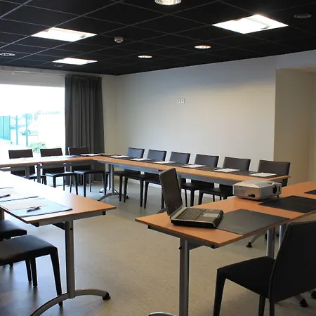 Brit Confort Hotel 3*