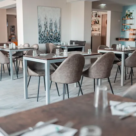 Brit Confort Saint-lô 3*