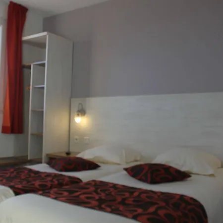 Brit Confort Hotell 3*