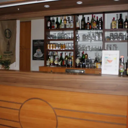 Brit Confort Hotell Saint-Lo