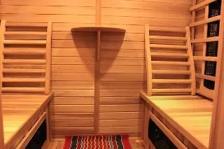 Ξενοδοχείο Brit Confort Σαιν-Λο