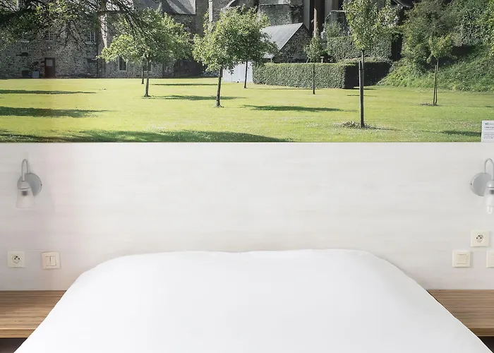 Ξενοδοχείο Brit Confort 3*