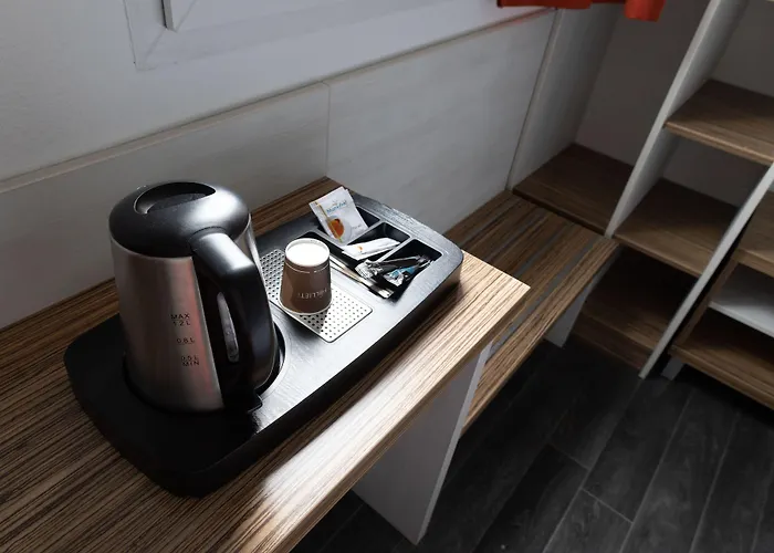 Brit Confort Ξενοδοχείο Σαιν-Λο