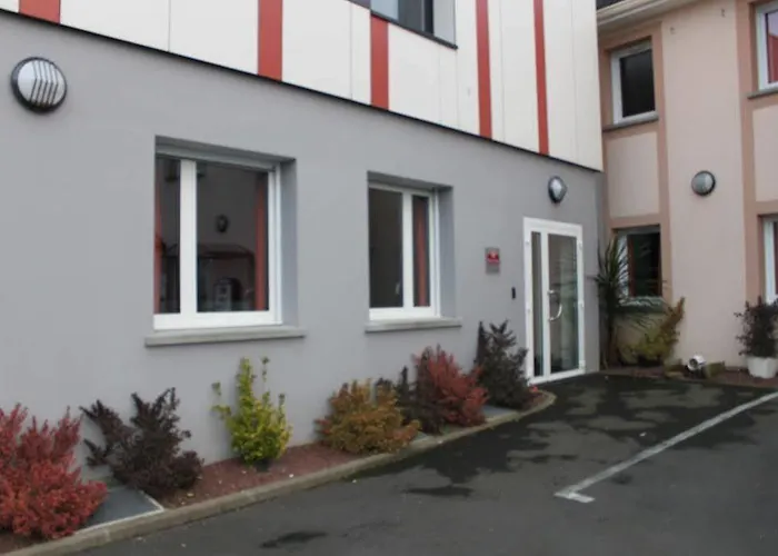 Brit Confort Hotel 3*